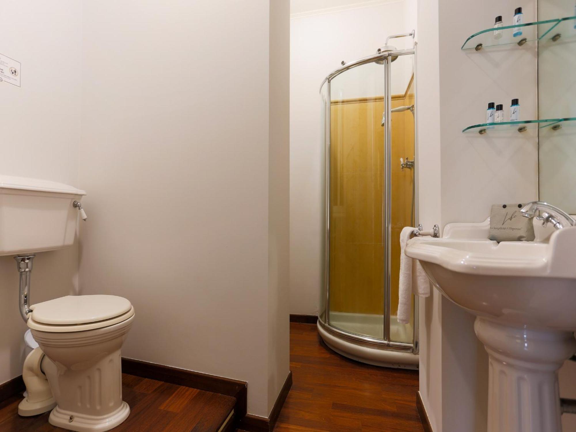 The Best Rent - Spacious One-Bedroom Apartment Near The Columns Of San Lorenzo Милан Экстерьер фото